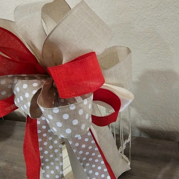 Christmas Bow, Handmade Holiday Bow, Tree Topper, Wreath Accent, Polka Dot Bow - Picture 5 of 9